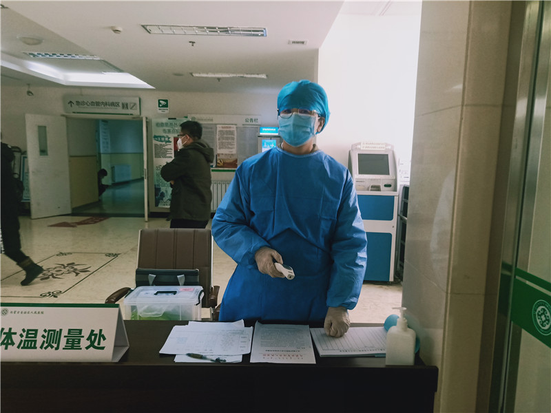 06-药学处杨宏昕副处长.jpg