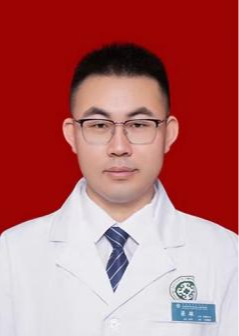 梁雄